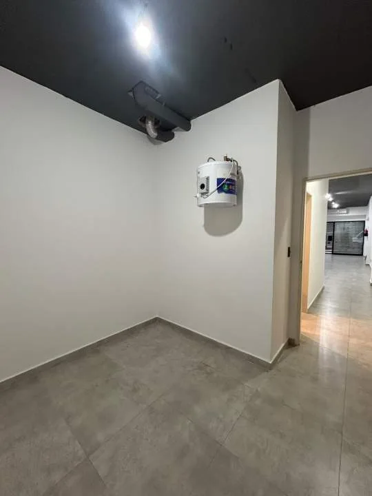 TOMAS LIBERTI 1100, LA BOCA, Alquiler Local Comercial en Importante Zona Comercial