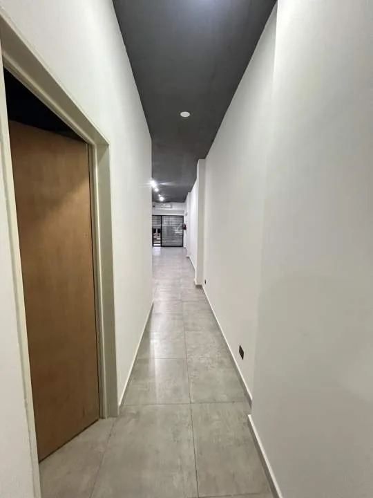TOMAS LIBERTI 1100, LA BOCA, Alquiler Local Comercial en Importante Zona Comercial