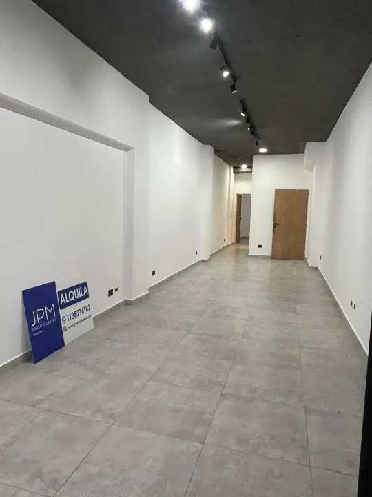 TOMAS LIBERTI 1100, LA BOCA, Alquiler Local Comercial en Importante Zona Comercial