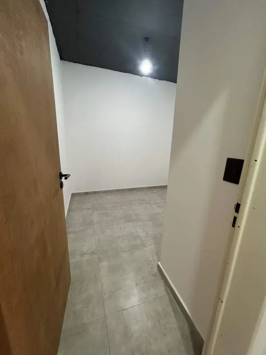 TOMAS LIBERTI 1100, LA BOCA, Alquiler Local Comercial en Importante Zona Comercial