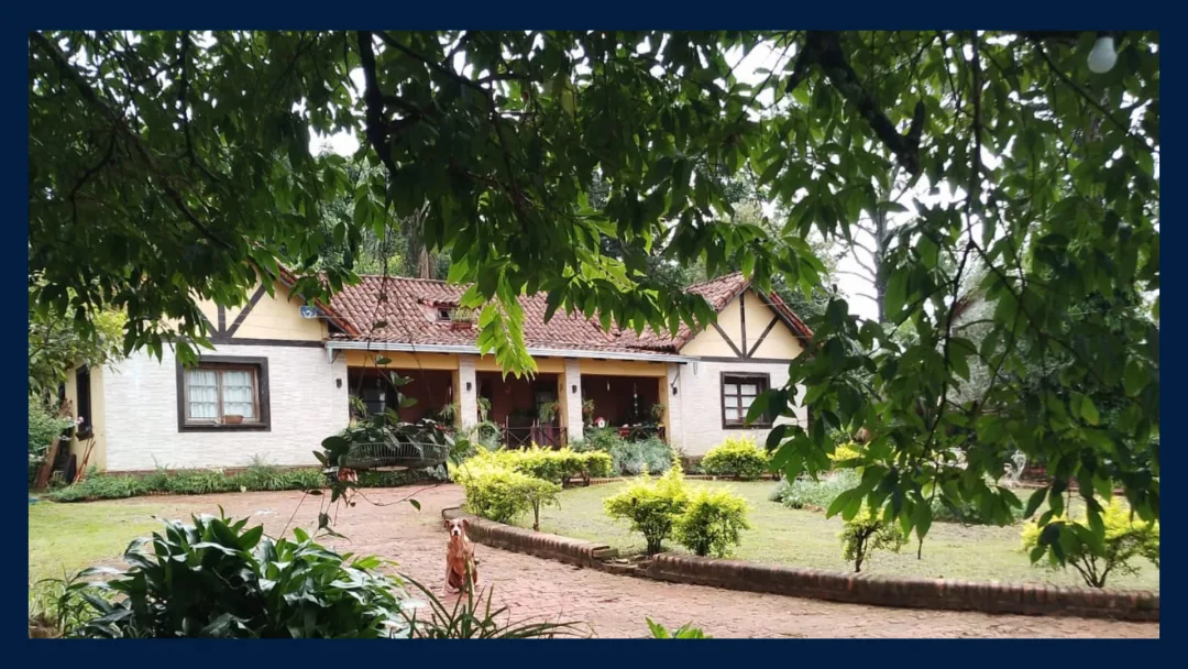 CASA estilo colonial en VENTA en Obera, Misiones.