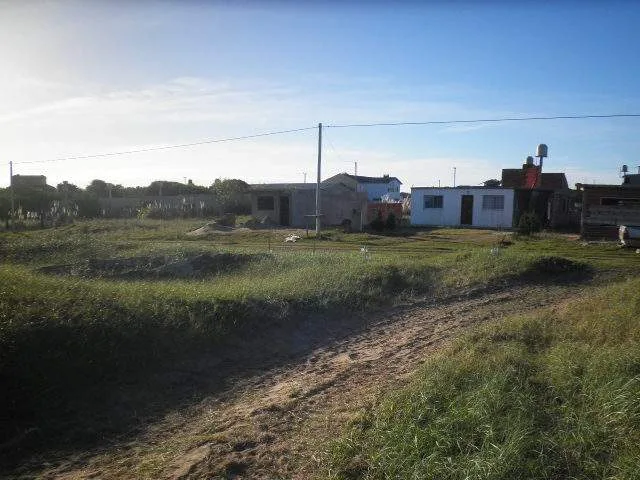 COSTA CHICA LOTE 100 METROS DEL MAR