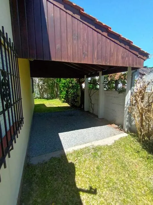 437- CHALET 4 AMBIENTES AL FRENTE ( RESERVADO )