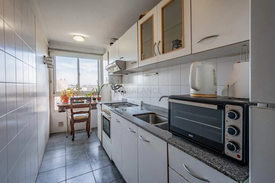 VENTA DPTO 3 AMB BARRACAS COCHERA