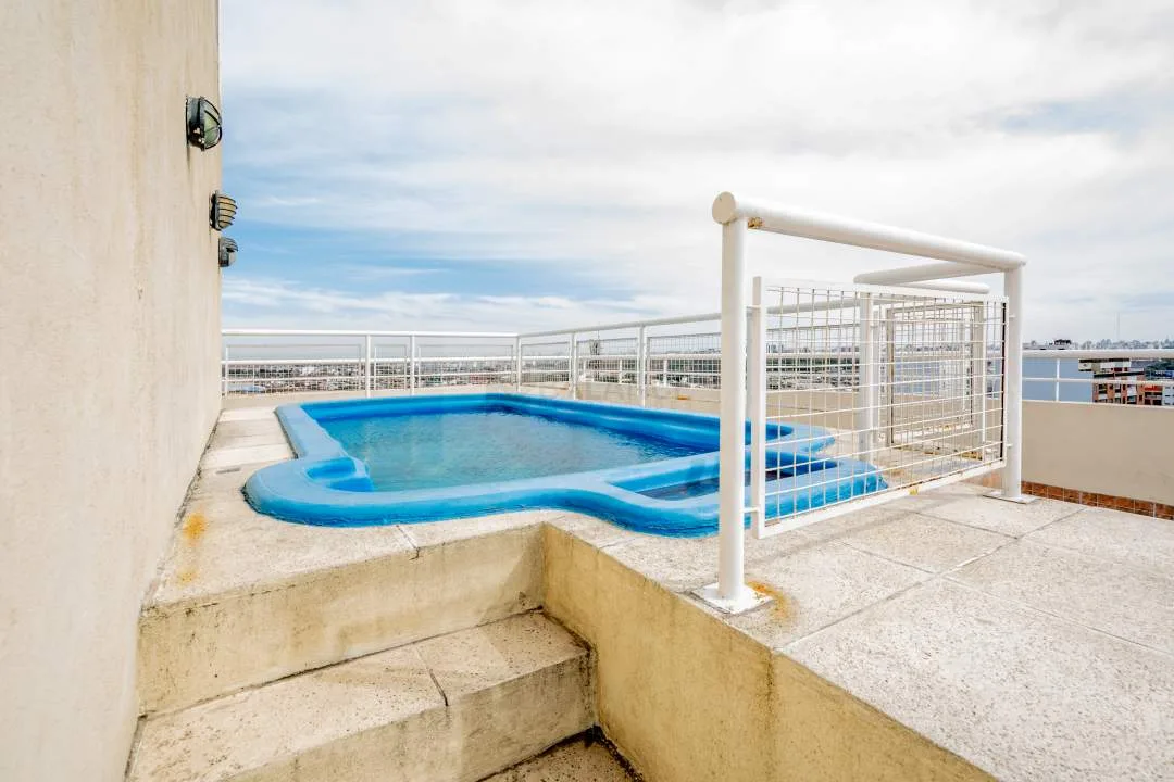 VENTA DPTO 3 AMB BARRACAS COCHERA