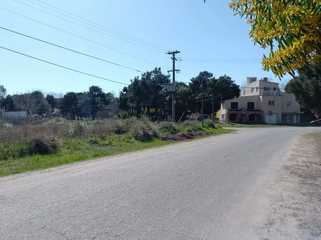 COSTA CHICA LOTE SOBRE CALLE 54