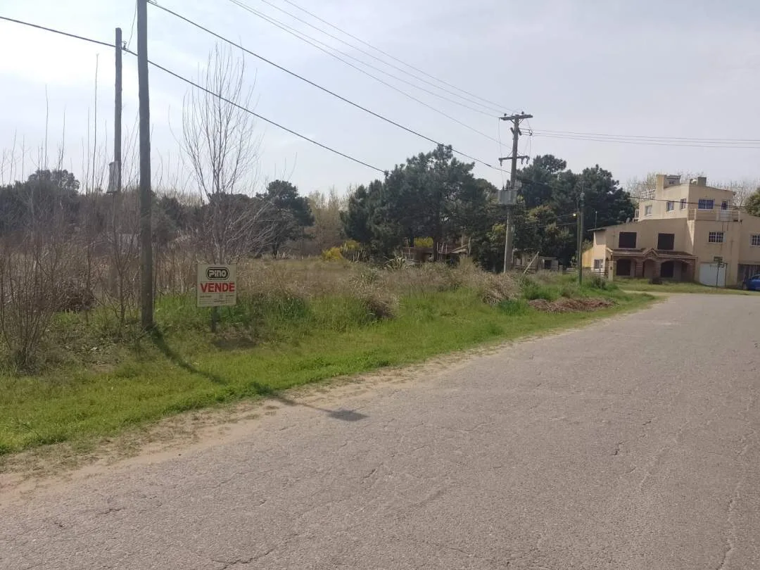 COSTA CHICA LOTE SOBRE CALLE 54