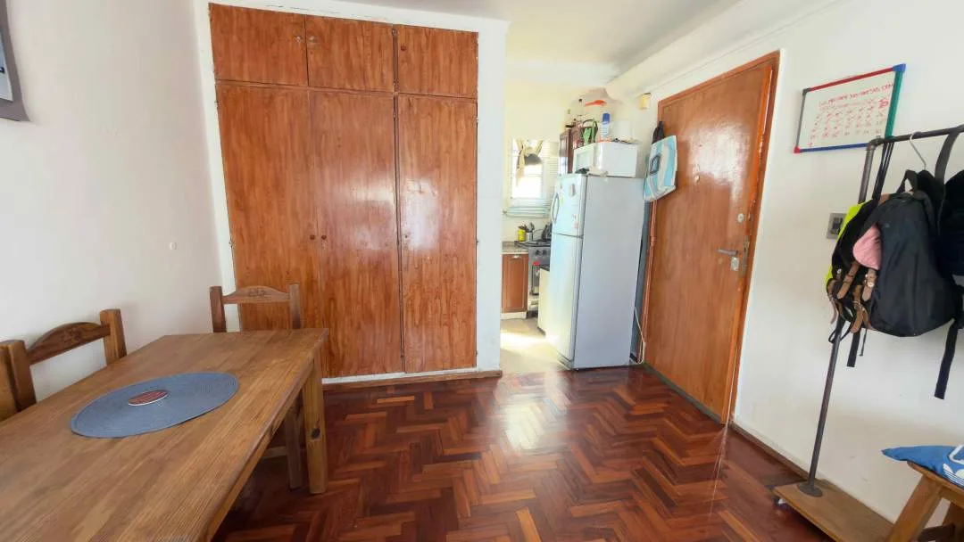 MONSERRAT, Solis al 1100. Venta monoambiente con balcón al frente! Ideal para renta temporaria