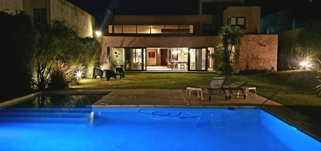 VENTA | CASA | B° BAJO LA VIÑA | 395.000 USD