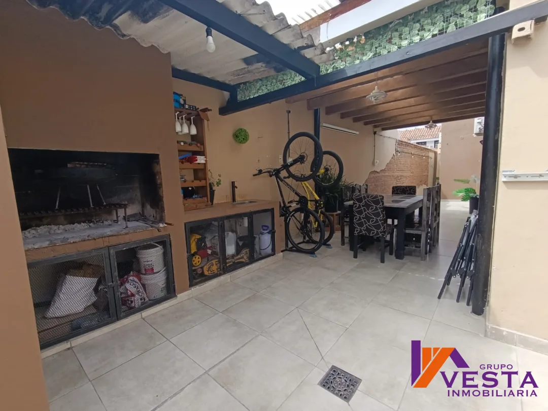 ESPAÑA 1450-CASA-VENTA-MACROCENTRO-CON DEPARTAMENTO INTERNO-SALTA