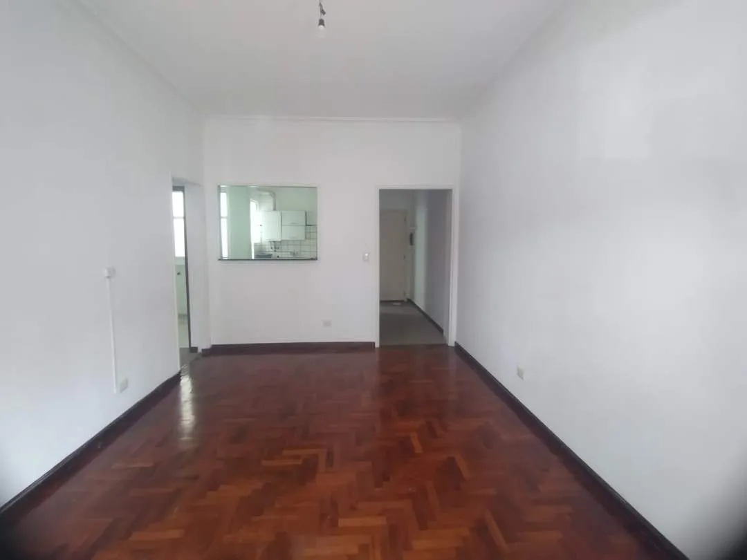 3 AMBIENTES AMPLIOS Y LUMINOSOS
