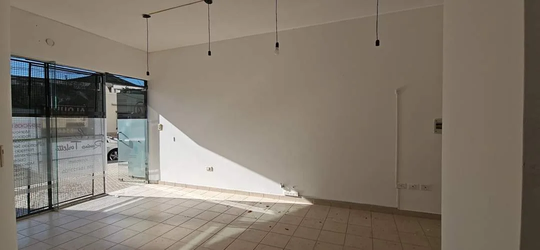 LOCAL COMERCIAL EN ALQUILER - SANTIAGO DEL ESTERO 1788