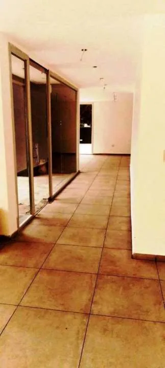 En Pinamar Local en Alquiler. Apto Profesional. Zona Centro.