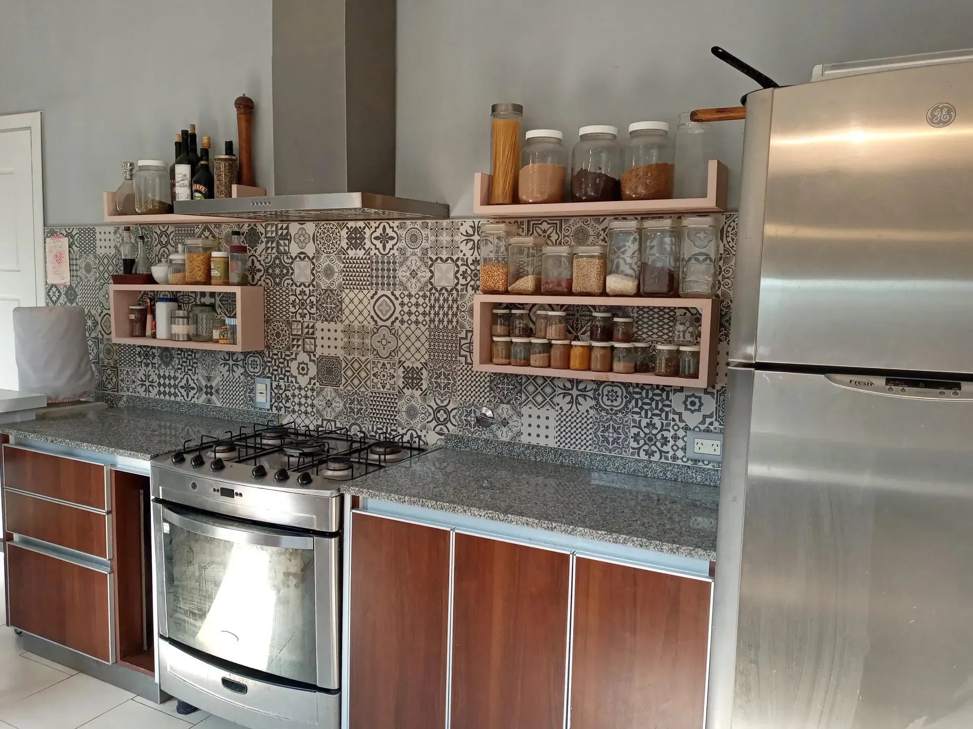 Casa en Venta de 6 ambientes en Santa Teresa sobre gran lote de 1400 m2.