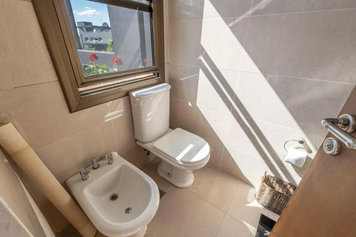Venta de fabulosa casa en La Alameda Nordelta