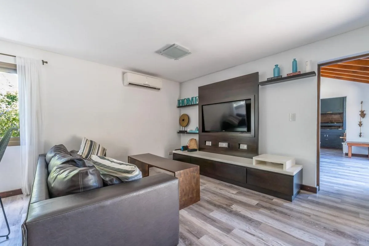 Venta de fabulosa casa en La Alameda Nordelta