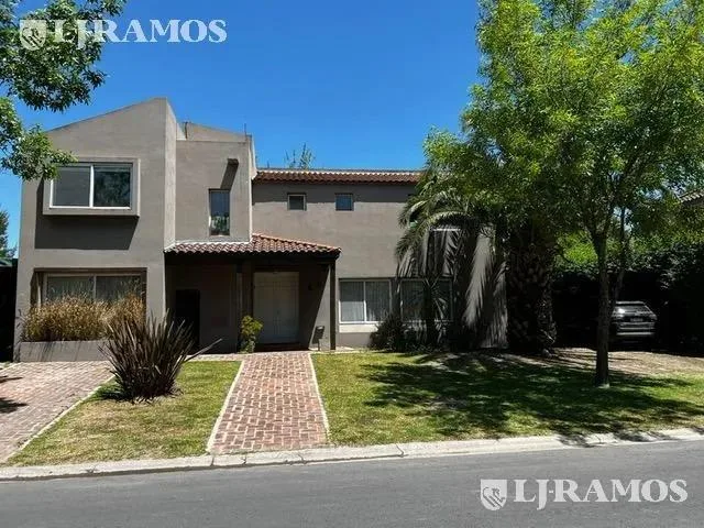 CASA EN  ALQUILER | 4 AMBIENTES | SAN ISIDRO LABRADOR | VILLA NUEVA [duplicada]