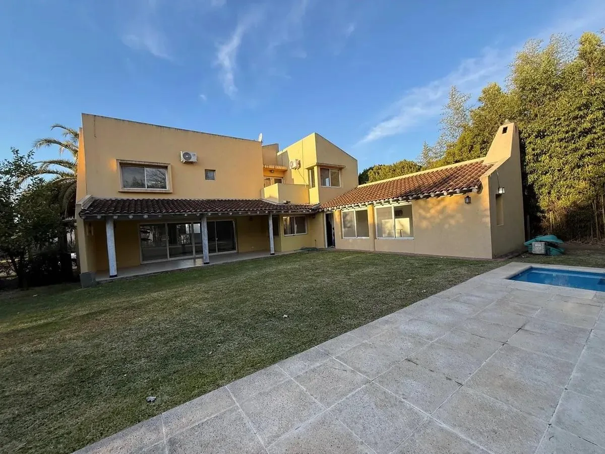 CASA EN  ALQUILER | 4 AMBIENTES | SAN ISIDRO LABRADOR | VILLA NUEVA [duplicada]