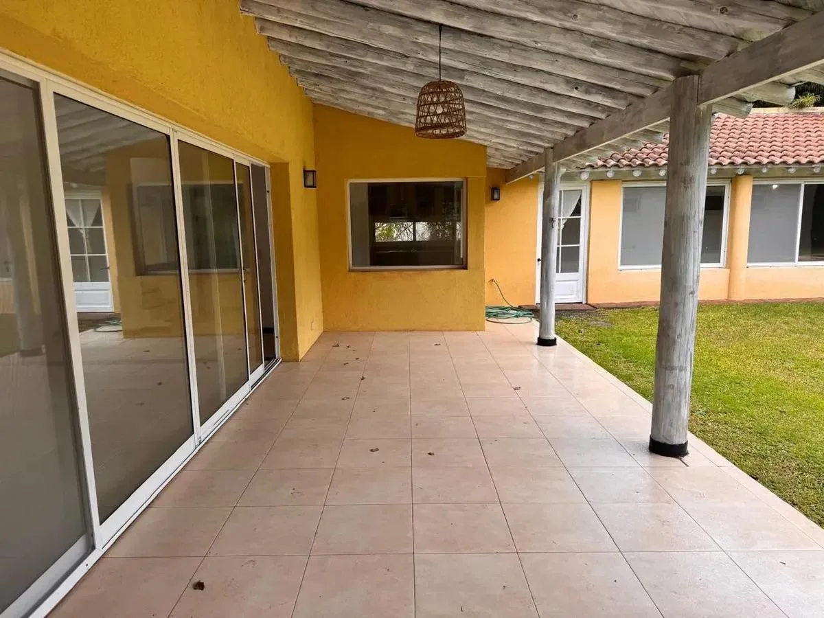 CASA EN  ALQUILER | 4 AMBIENTES | SAN ISIDRO LABRADOR | VILLA NUEVA [duplicada]