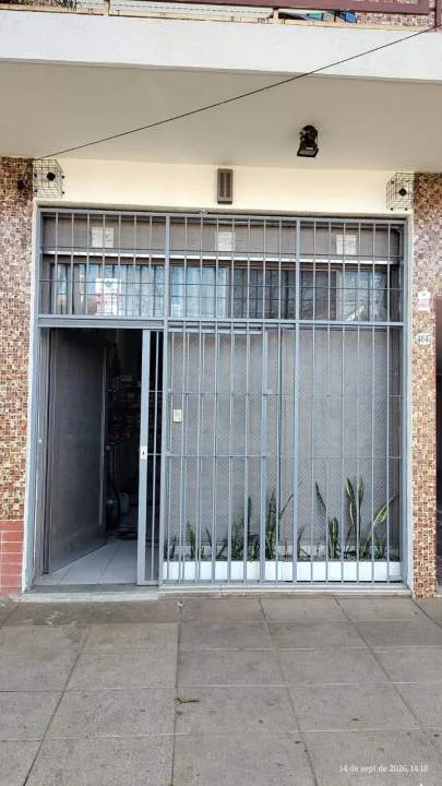 Local comercial en Caseros, imperdible!!