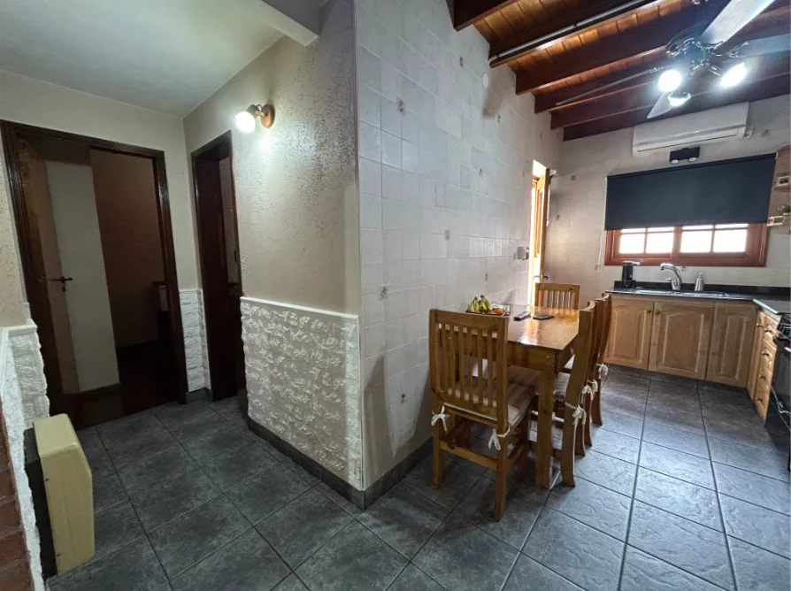 Casa 6 ambientes-Venta-Ciudad Jardin