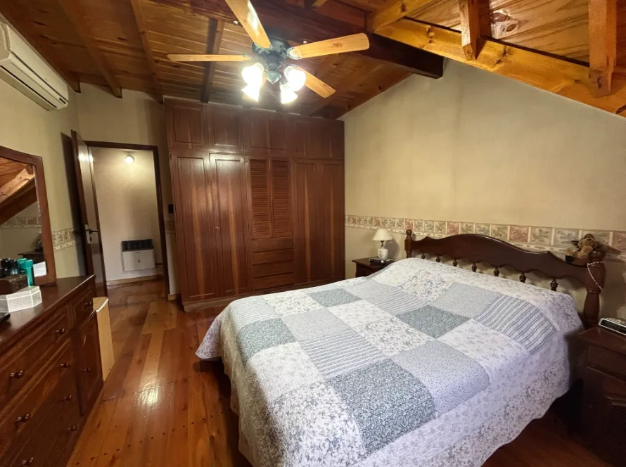 Casa 6 ambientes-Venta-Ciudad Jardin