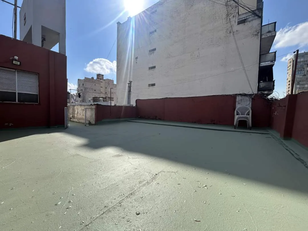 ALMAGRO. Sanchez de Loria al 500. VENTA de 3 ambientes con terraza. Frente 2 balcones, EXP 160.000