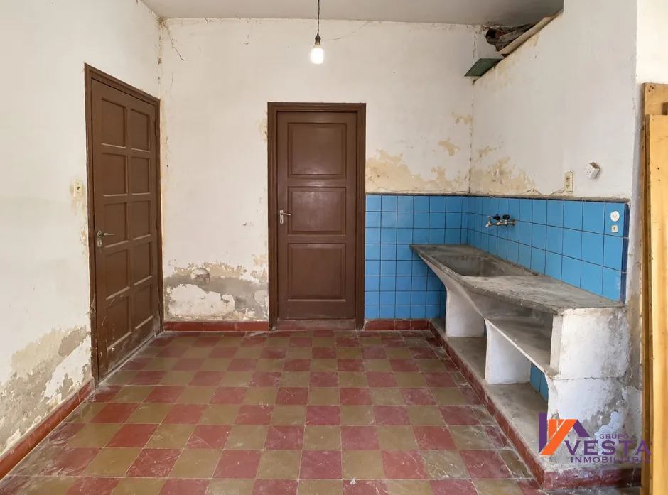 VILLA ARENALES-CASA-VENTA CON TINGLADO-MACROCENTRO-SALTA