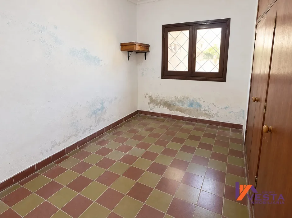 VILLA ARENALES-CASA-VENTA CON TINGLADO-MACROCENTRO-SALTA