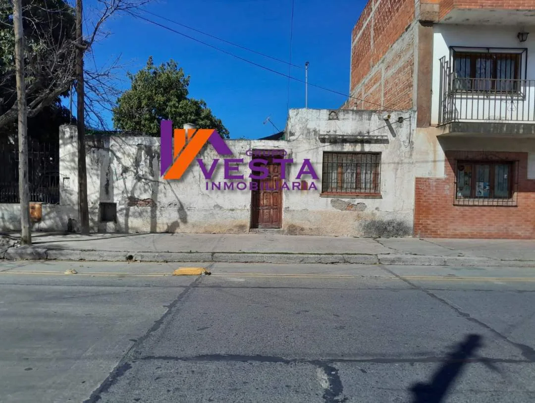 Villa Soledad-Casa A Demoler-Venta- Francisco G. Arias al 1300-salta