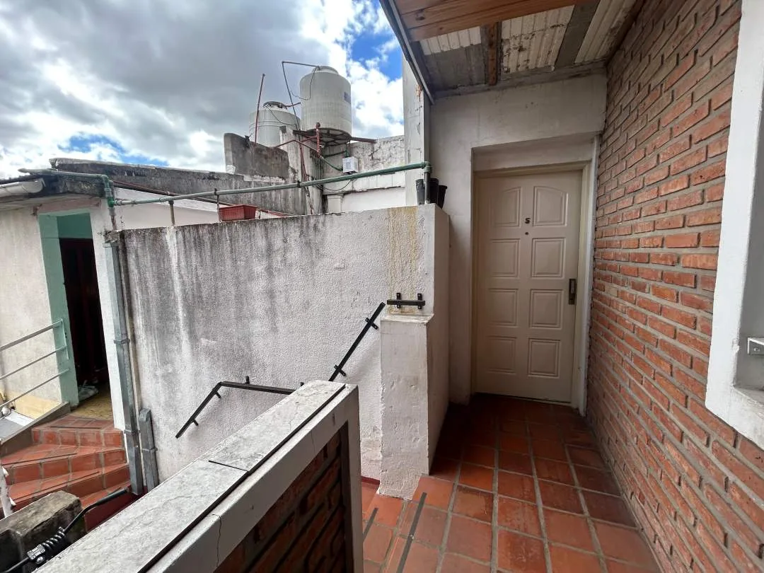Departamento-Alquiler-Caseros