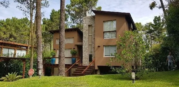 En Cariló | Casa Pino Torres