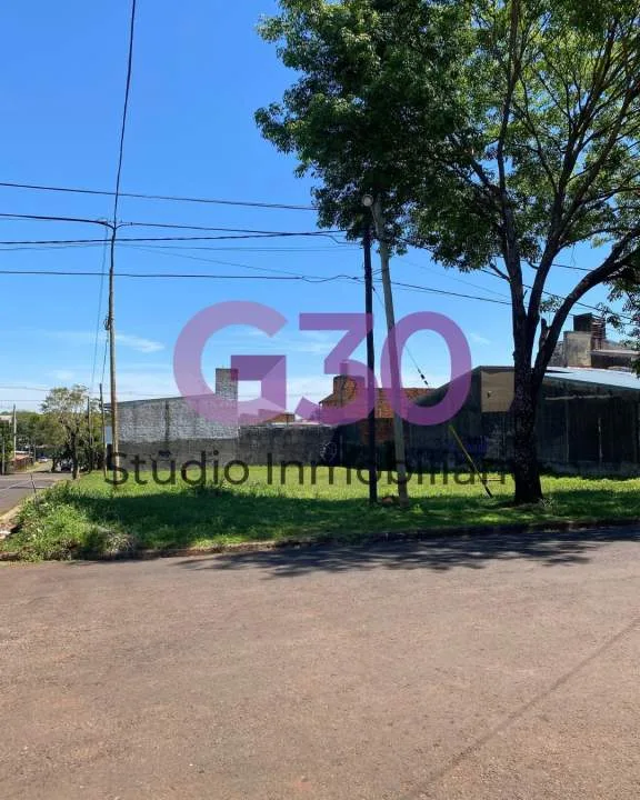 Terreno en esquina a minutos del centro de Posadas.