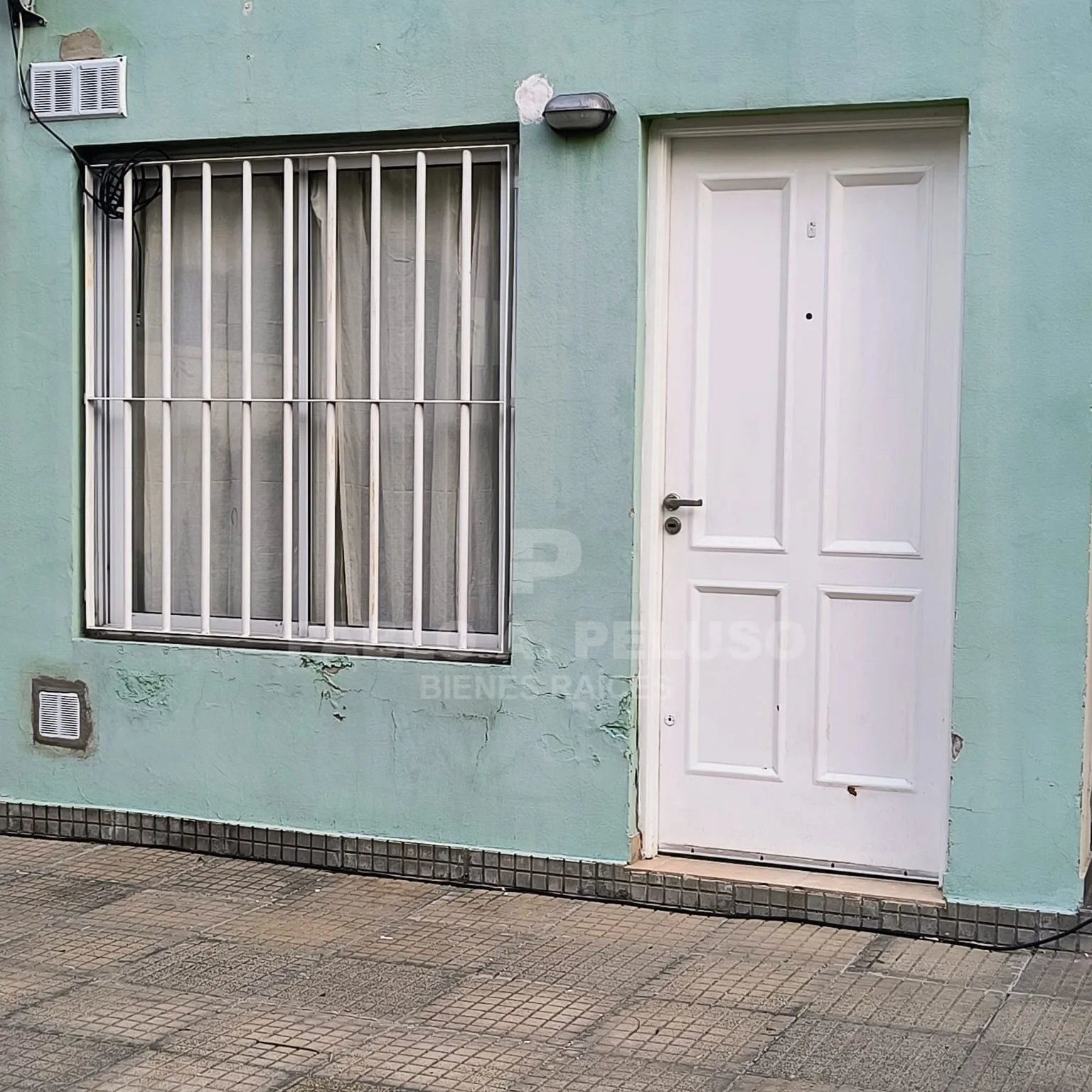 ALQUILER DE DEPARTAMENTO DOS AMBIENTES EN MERLO.