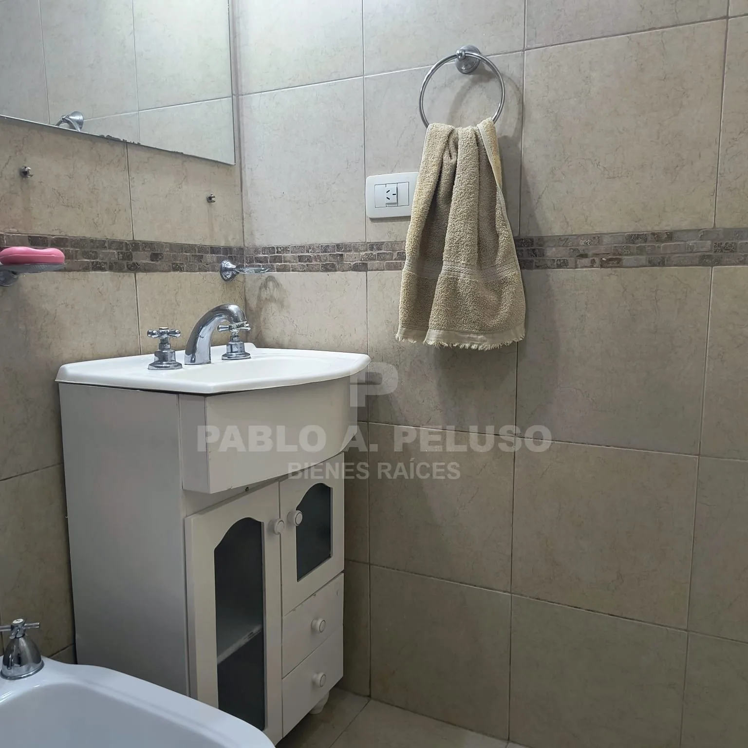 ALQUILER DE DEPARTAMENTO DOS AMBIENTES EN MERLO.