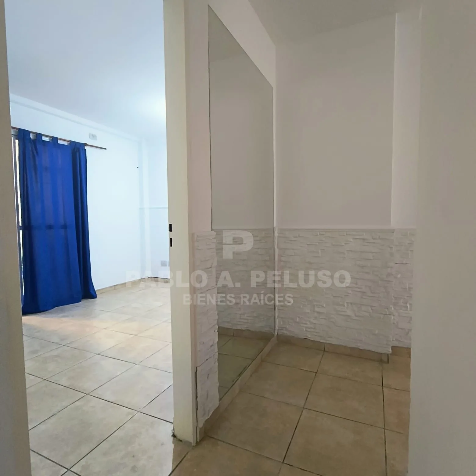 ALQUILER DE DEPARTAMENTO DOS AMBIENTES EN MERLO.