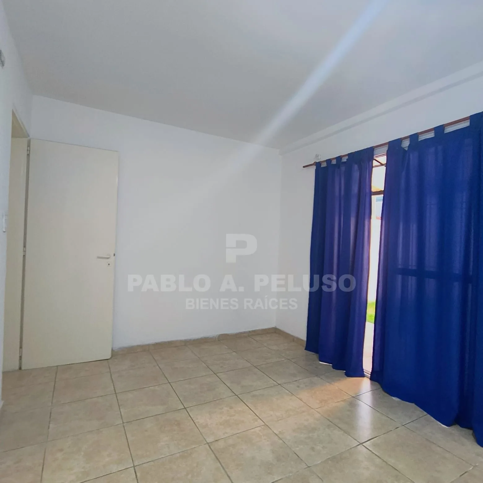 ALQUILER DE DEPARTAMENTO DOS AMBIENTES EN MERLO.