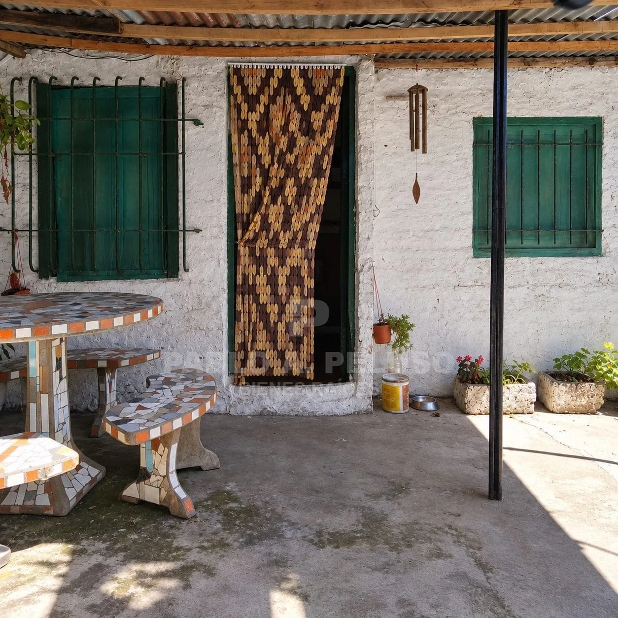 CASA 5 AMBIENTES EN LIBERTAD MERLO.  ZONA OESTE. BUENOS AIRES