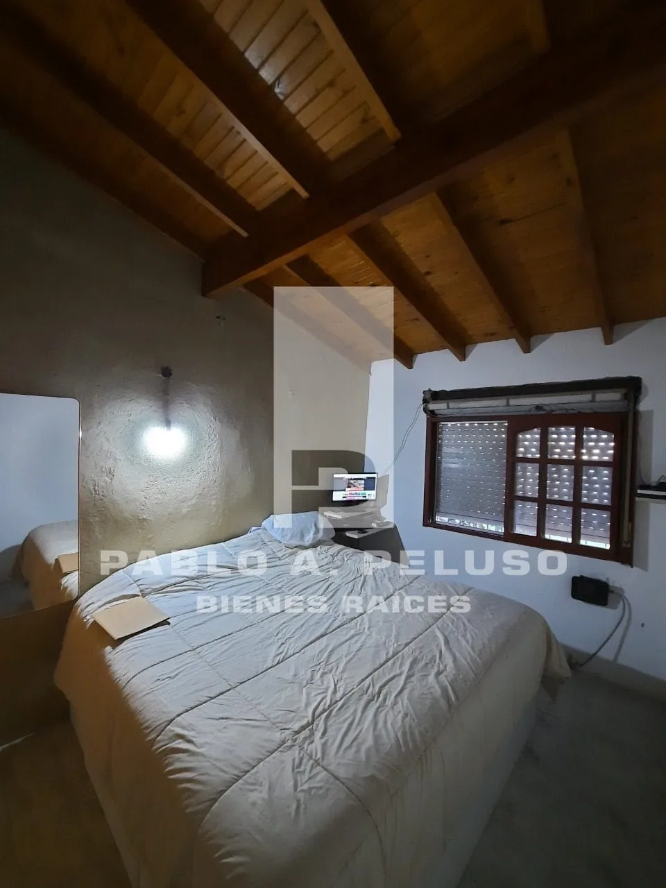 VENTA DOS CASAS, 2 Y 3 AMBIENTES. LIBERTAD, MERLO. ZONA OESTE. BUENOS AIRES