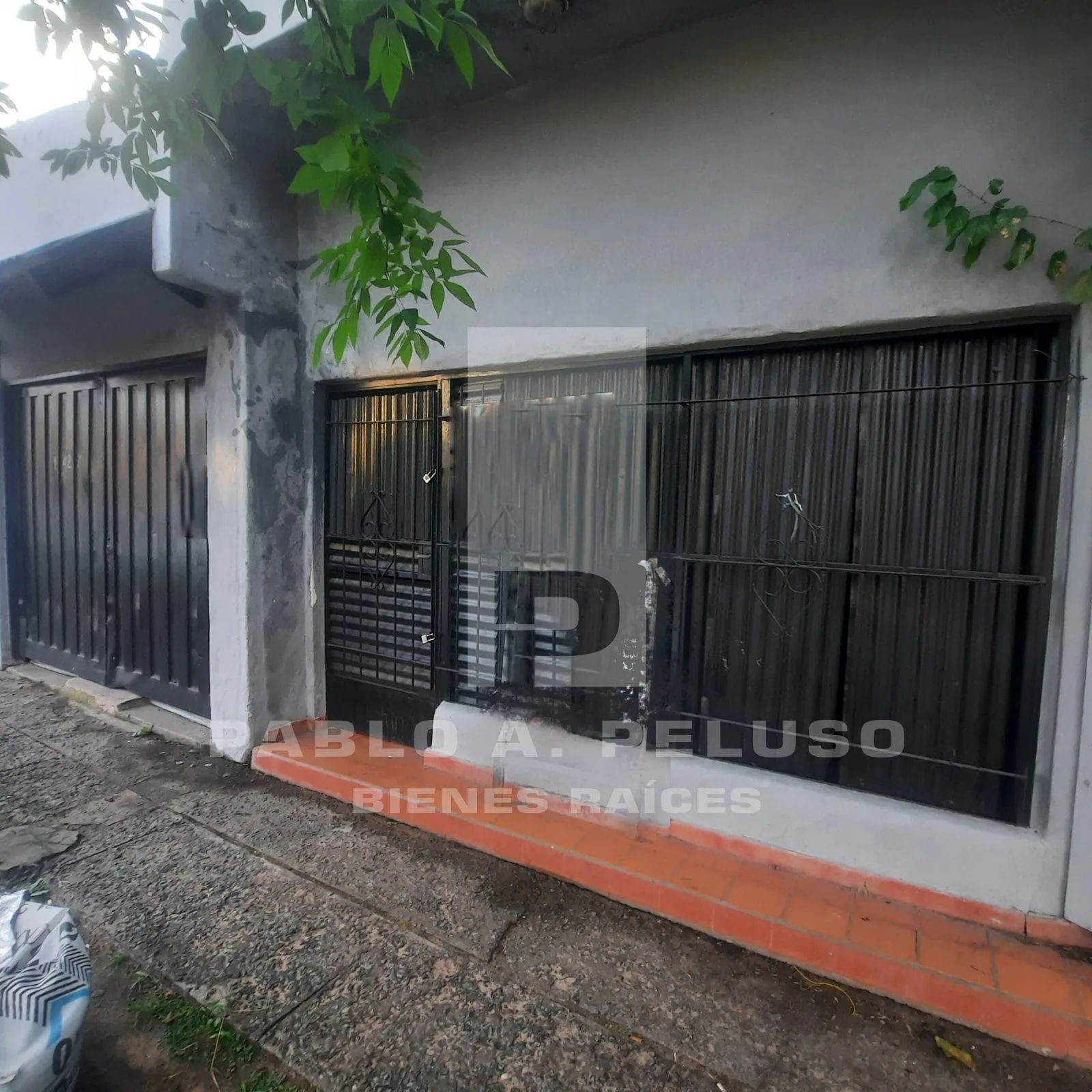 VENTA GALPÓN, LOCAL Y DEPARTAMENTO. ITUZAINGÓ NORTE. ZONA OESTE. BUENOS AIRES