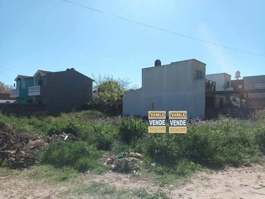 428-VENDE LOTE 255 MTS