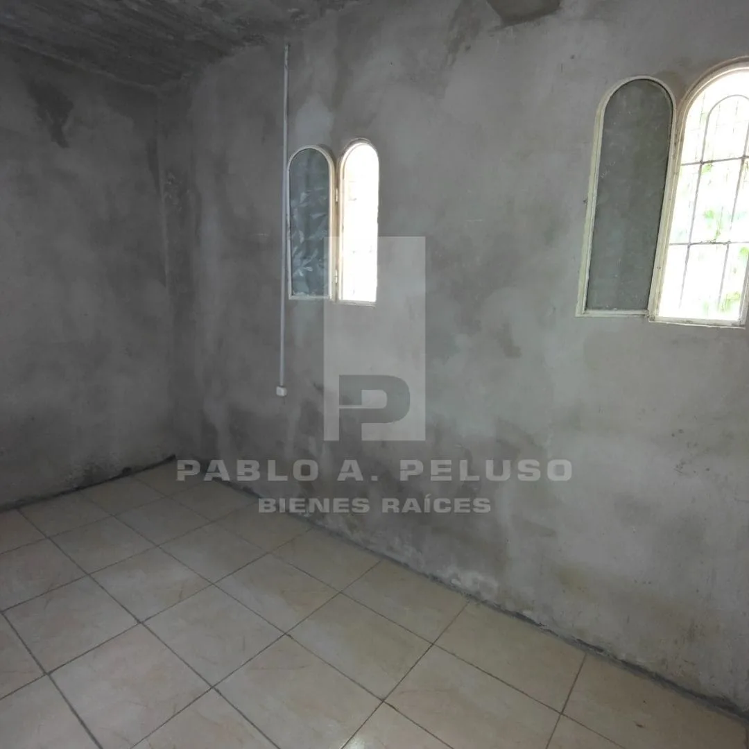 Venta De Casa 4 Ambientes. Merlo. Zona Oeste. Buenos Aires.