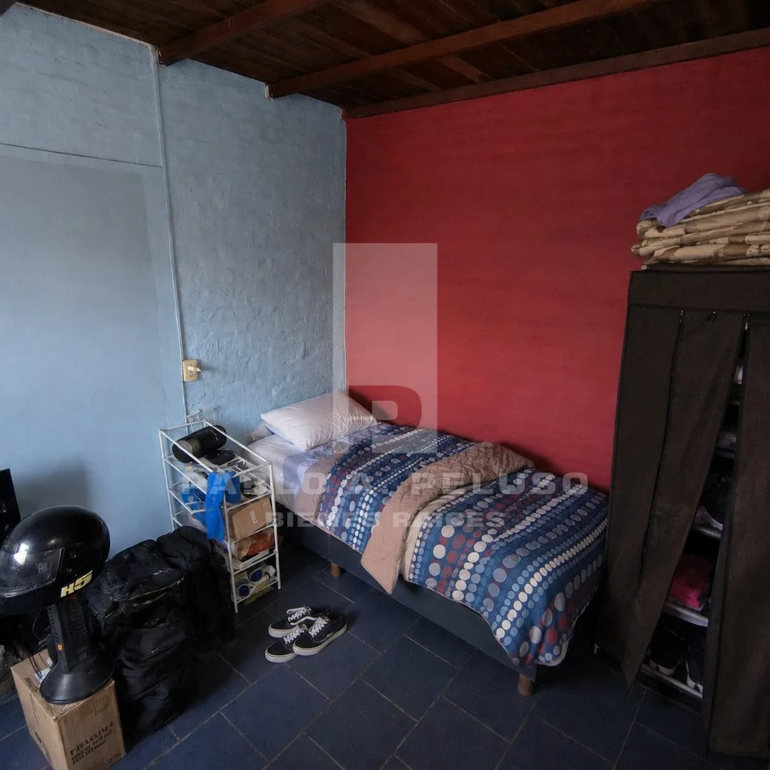 VENTA DE 3 DEPARTAMENTOS A REFACCIONAR, DOS EN PLANTA BAJA Y UNO EN PLANTA ALTA. MARCOS PAZ, ZONA OESTE, BUENOS AIRES.