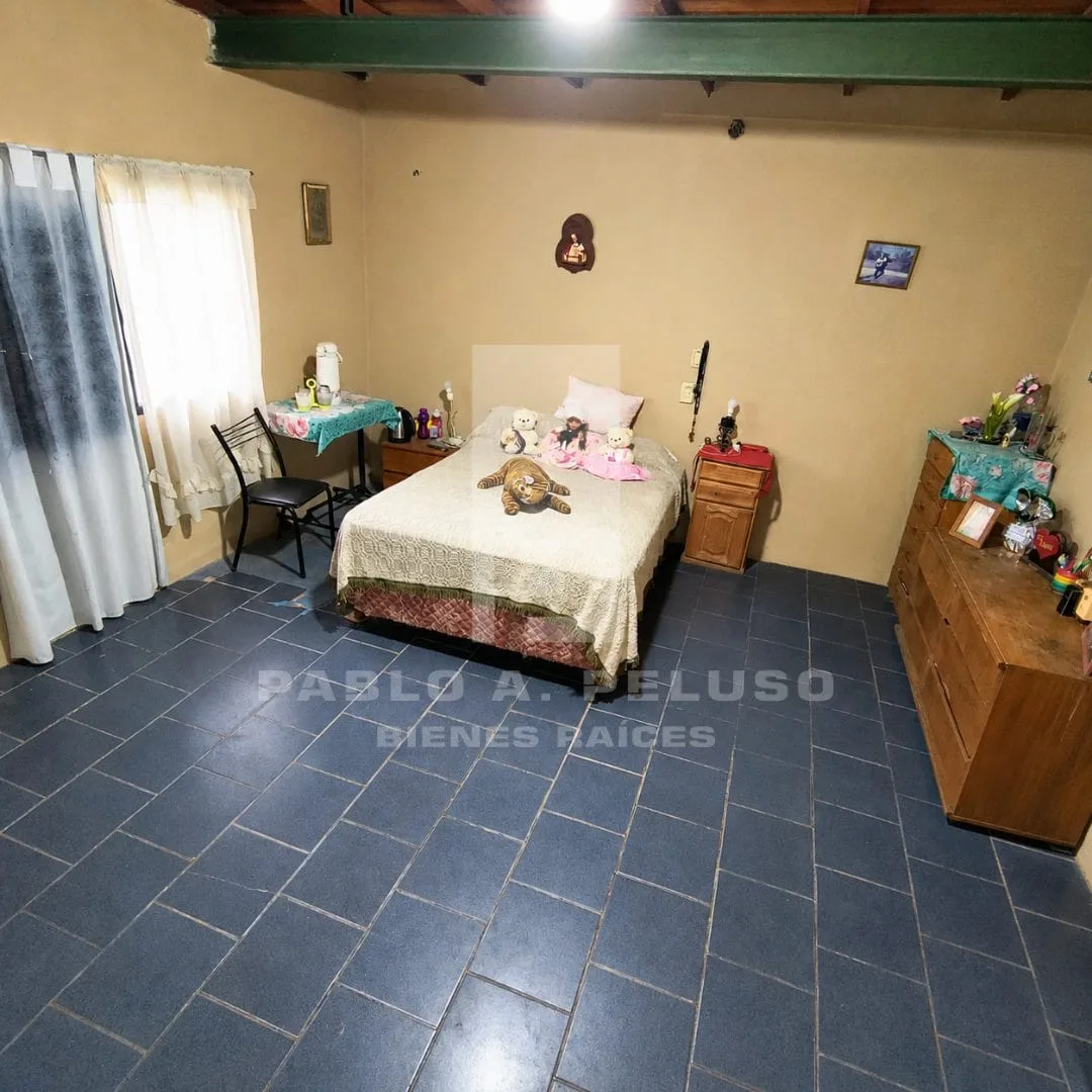 VENTA DE 3 DEPARTAMENTOS A REFACCIONAR, DOS EN PLANTA BAJA Y UNO EN PLANTA ALTA. MARCOS PAZ, ZONA OESTE, BUENOS AIRES.