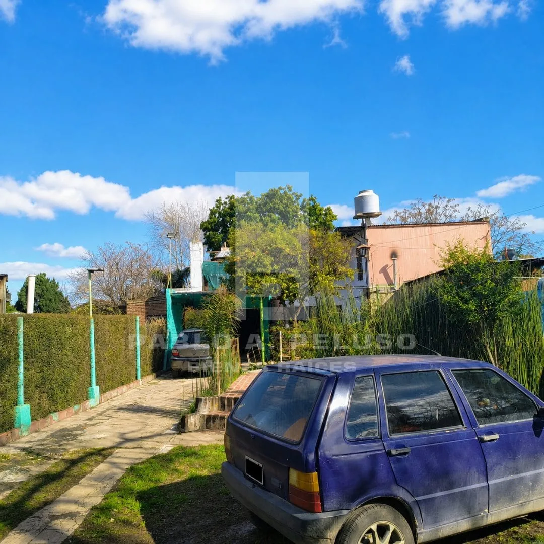 VENTA DE 3 DEPARTAMENTOS A REFACCIONAR, DOS EN PLANTA BAJA Y UNO EN PLANTA ALTA. MARCOS PAZ, ZONA OESTE, BUENOS AIRES.