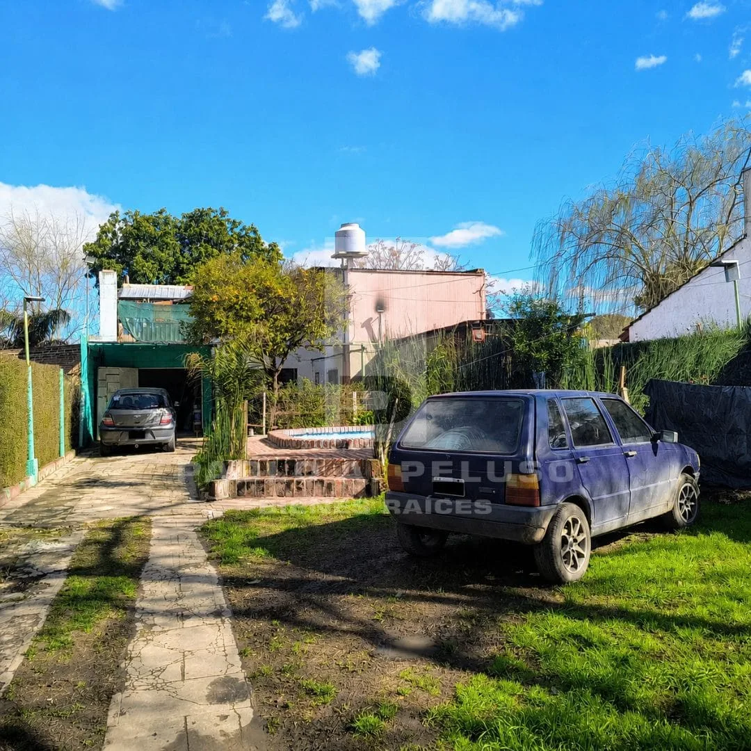 VENTA DE 3 DEPARTAMENTOS A REFACCIONAR, DOS EN PLANTA BAJA Y UNO EN PLANTA ALTA. MARCOS PAZ, ZONA OESTE, BUENOS AIRES.