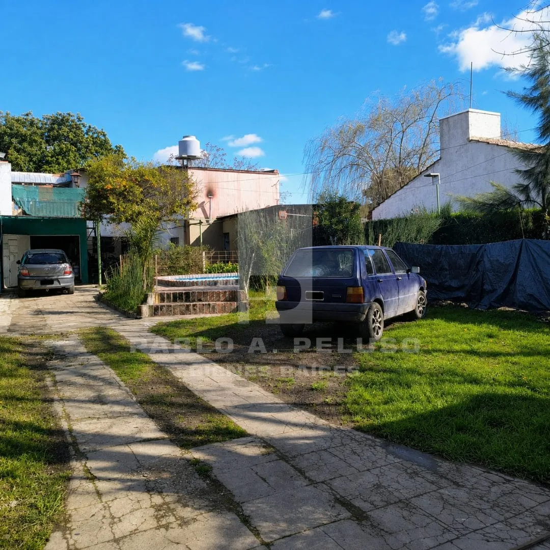 VENTA DE 3 DEPARTAMENTOS A REFACCIONAR, DOS EN PLANTA BAJA Y UNO EN PLANTA ALTA. MARCOS PAZ, ZONA OESTE, BUENOS AIRES.