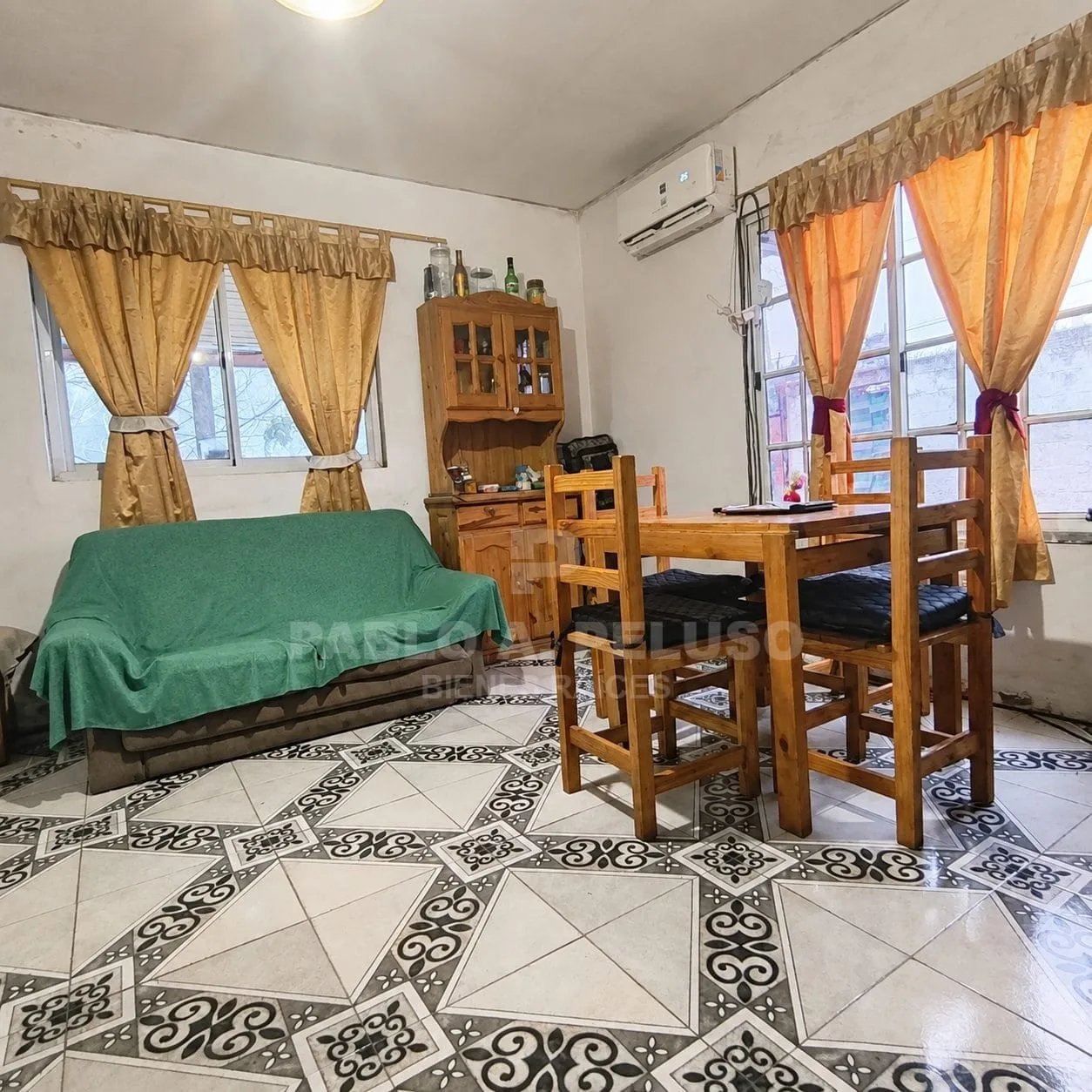 VENTA DE CASA 2 AMBIENTES EN MERLO, ZONA OESTE DE BUENOS AIRES