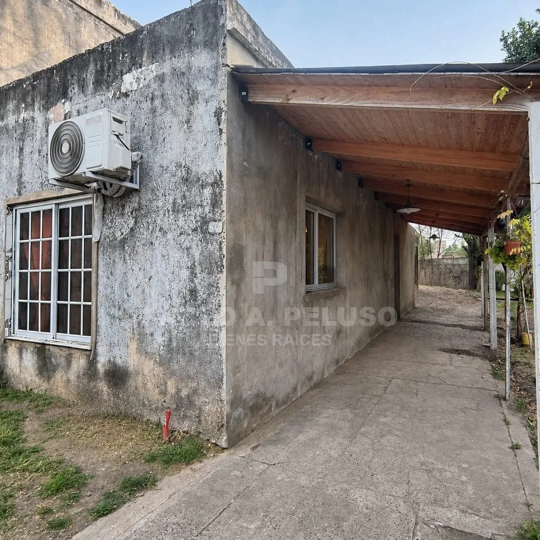 VENTA DE CASA 2 AMBIENTES EN MERLO, ZONA OESTE DE BUENOS AIRES