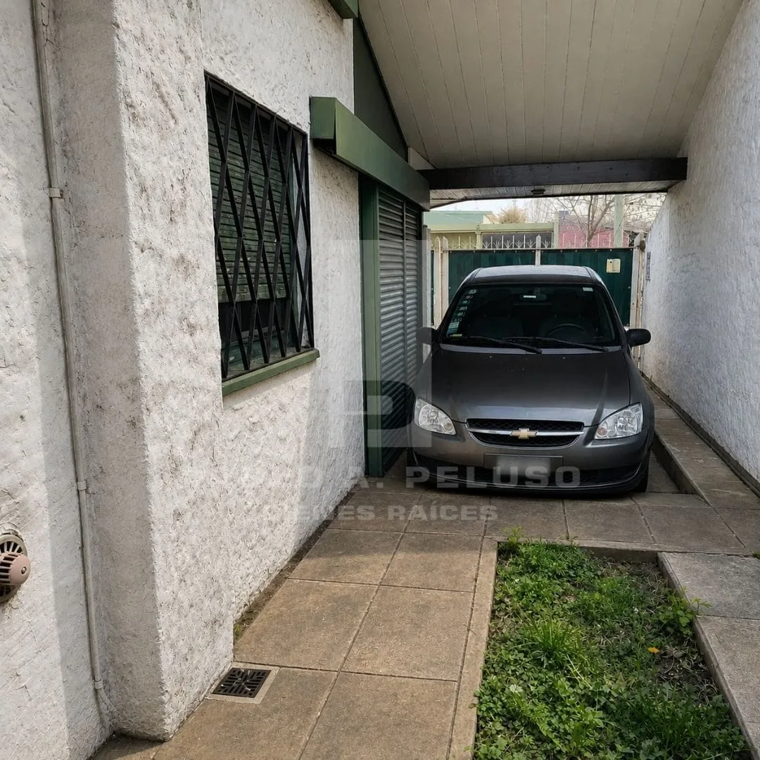 VENTA DE DOS CASAS, 4 AMBIENTES,  EN MERLO. ZONA OESTE, BUENOS AIRES